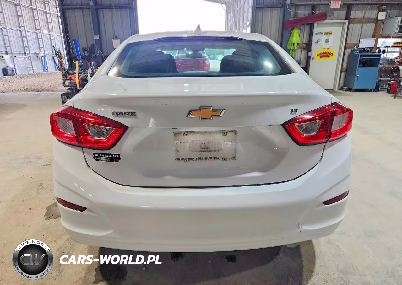 2017 Chevrolet Cruze Lt VIN:1G1BE5SM3H7103710 - 6