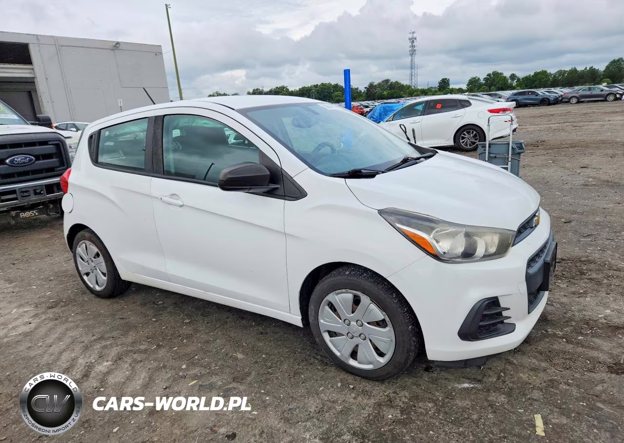 2018 Chevrolet Spark Ls VIN:KL8CB6SAXJC472084 - 4