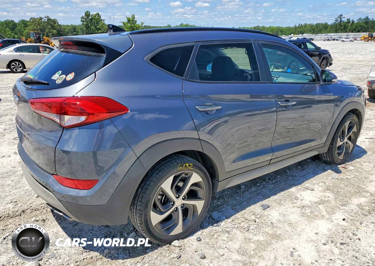 2018 Hyundai Tucson Value VIN:KM8J33A20JU683885 - 3