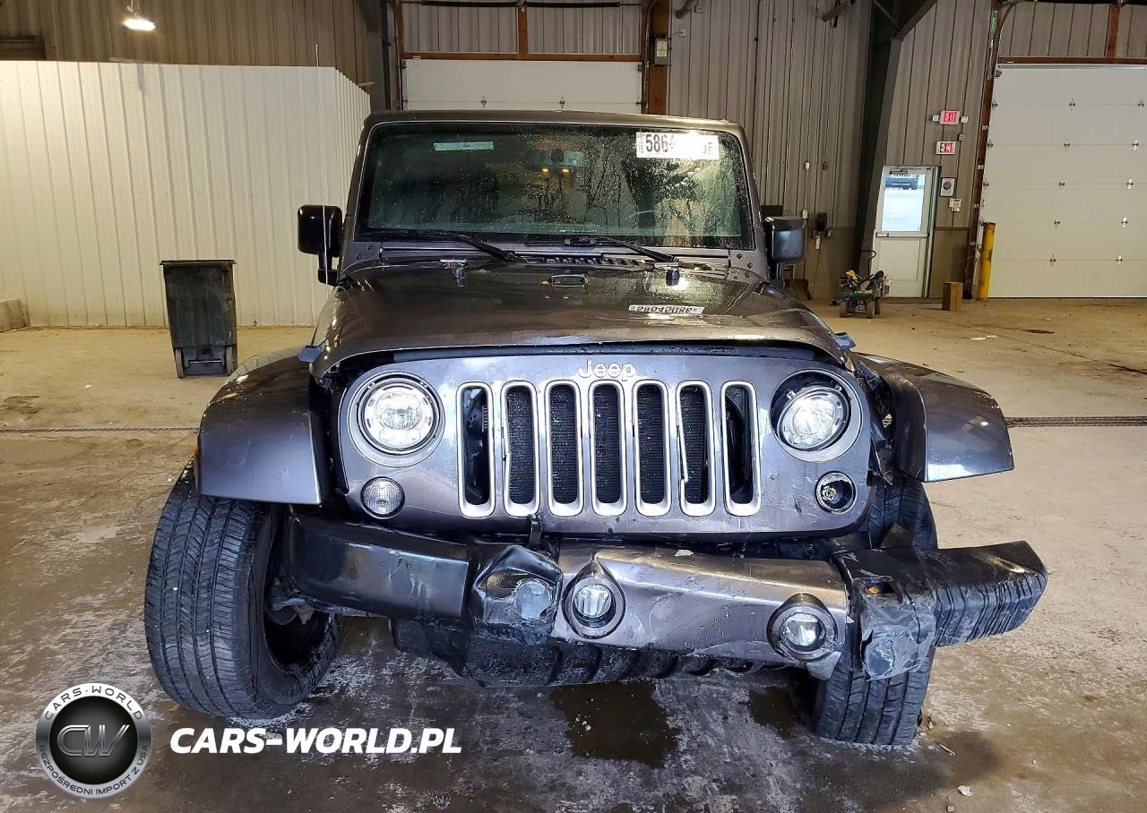 2017 Jeep Wrangler Unlimited Sahara VIN:1C4BJWEGXHL754712 - 5