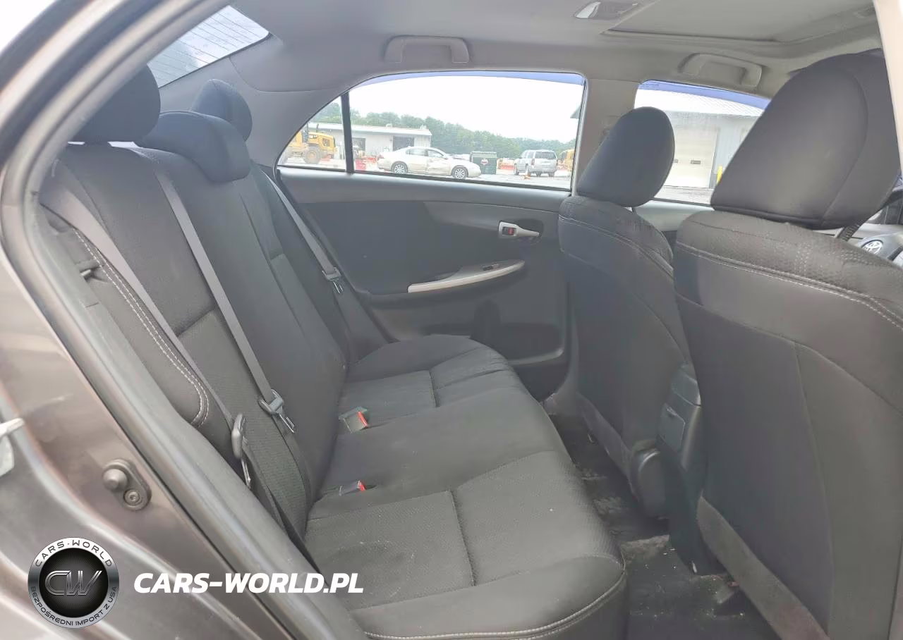 2013 Toyota Corolla S VIN:2T1BU4EEXDC008045 - 10