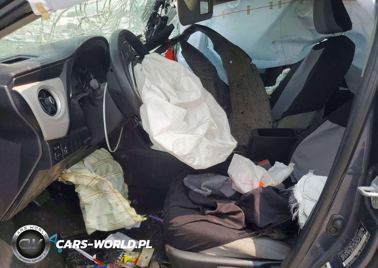 2017 Toyota Corolla Le VIN:5YFBURHE6HP678156 - 7