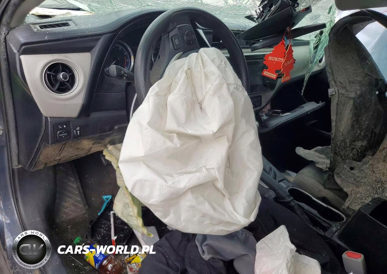 2017 Toyota Corolla Le VIN:5YFBURHE6HP678156 - 8