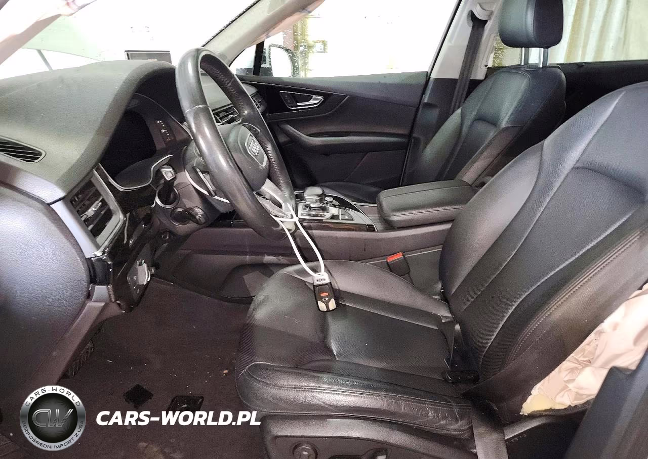 2019 Audi Q7 Premium Plus VIN:WA1LAAF72KD015450 - 7