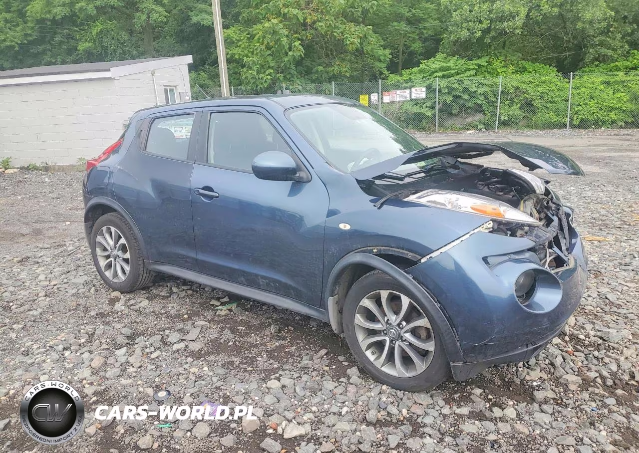 2013 Nissan Juke S VIN:JN8AF5MR8DT214459 - 4