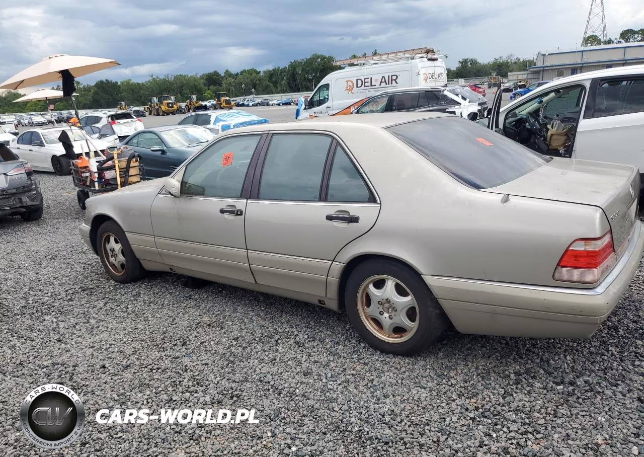 1999 Mercedes-Benz S 320W VIN:WDBGA32G2XA414682 - 2