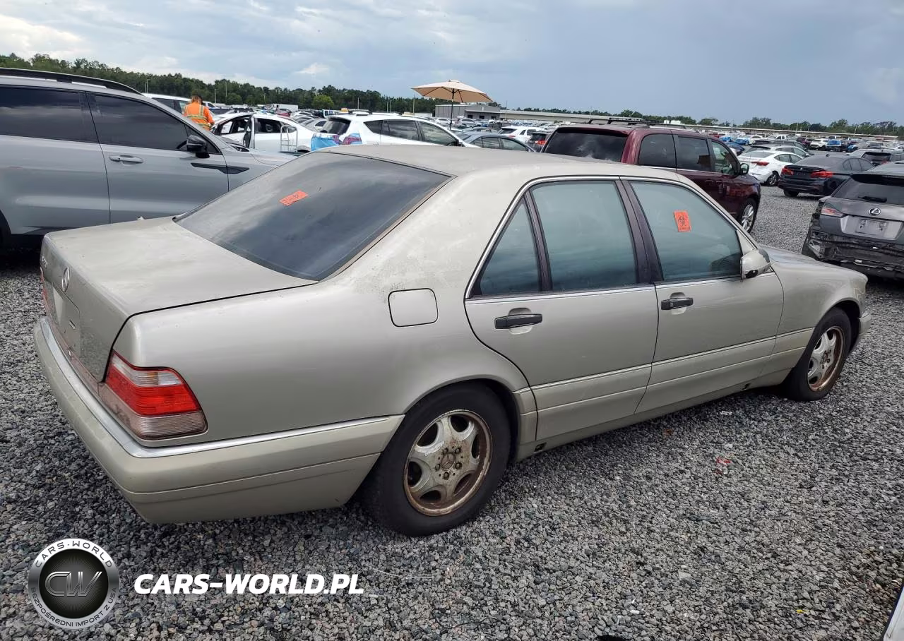 1999 Mercedes-Benz S 320W VIN:WDBGA32G2XA414682 - 3