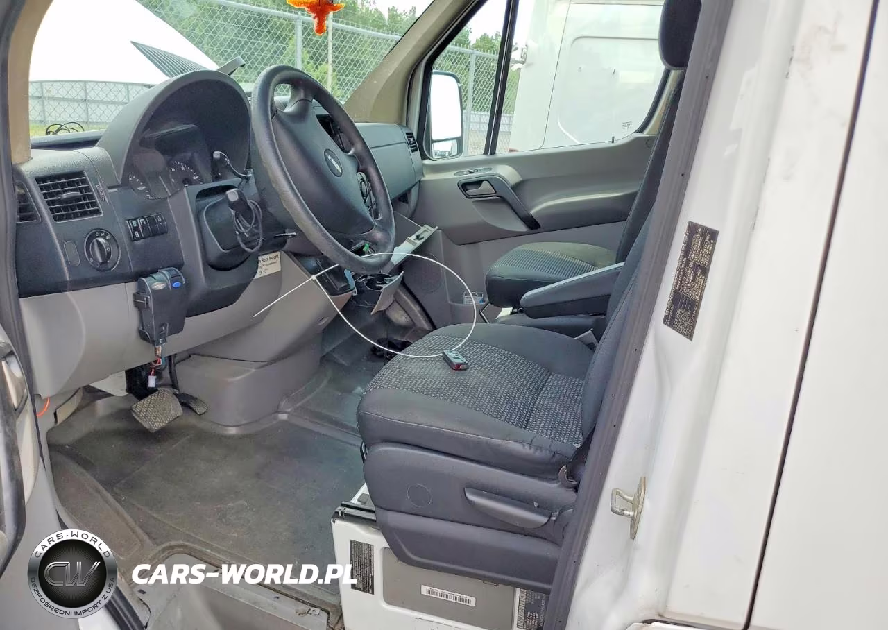 2009 Freightliner Sprinter 3500 VIN:WDYPF4AC795429380 - 7