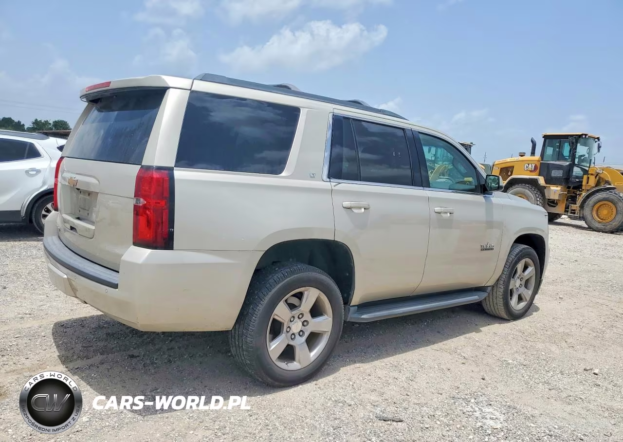 2017 Chevrolet Tahoe C1500 Lt VIN:1GNSCBKC9HR215569 - 3