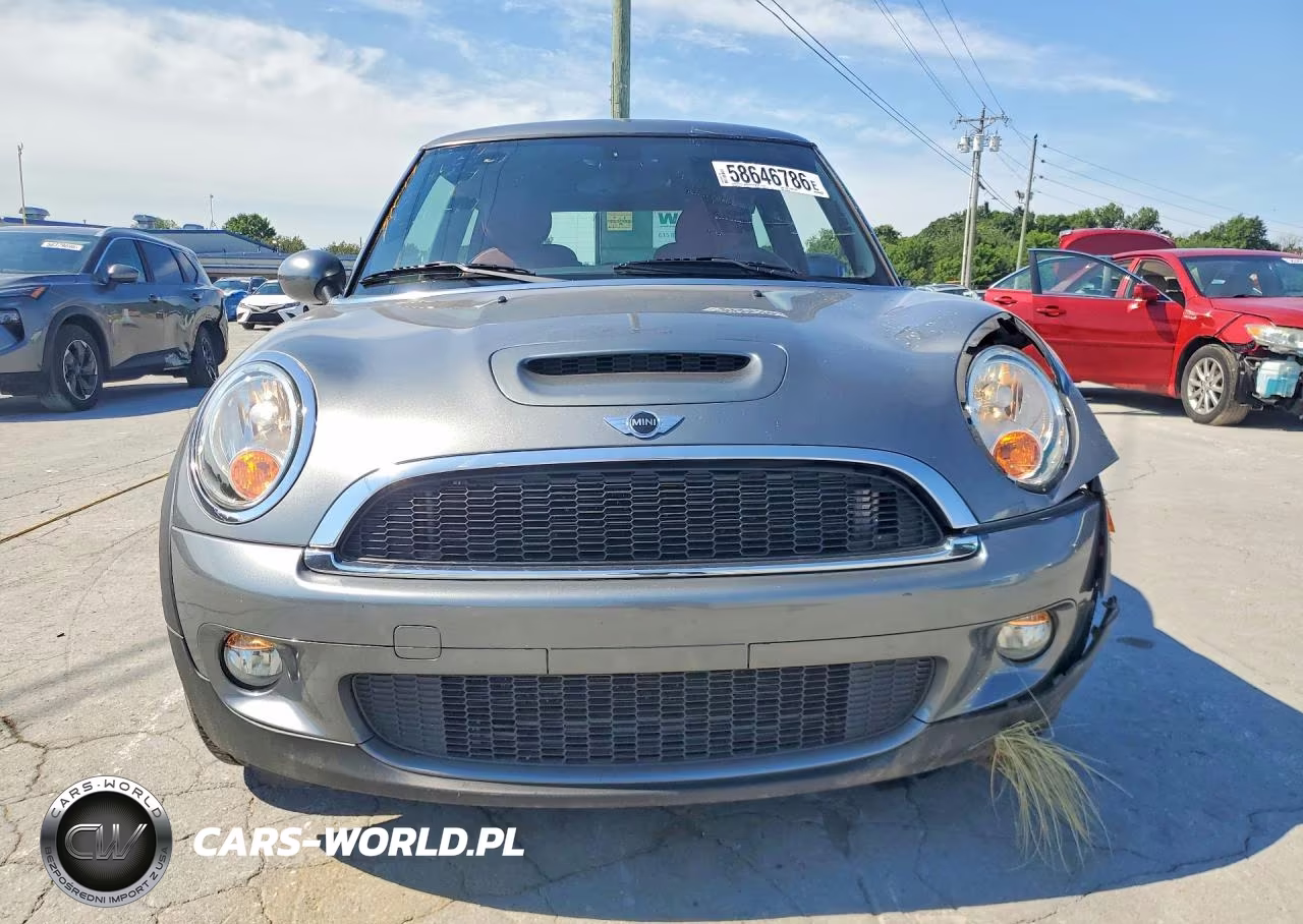 2008 Mini Cooper S VIN:WMWMF73548TV35260 - 5