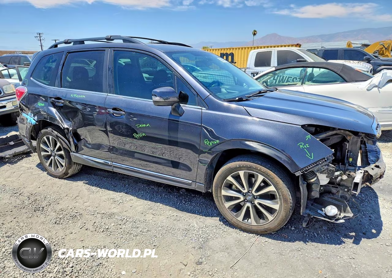 2018 Subaru Forester 2.0Xt Touring VIN:JF2SJGWC8JH433473 - 4