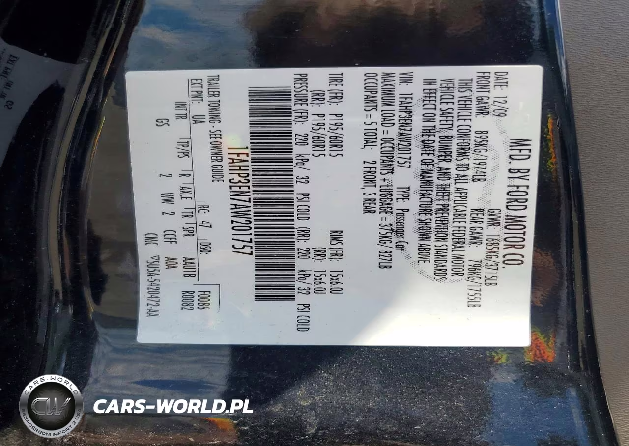 2010 Ford Focus S VIN:1FAHP3EN7AW201757 - 12