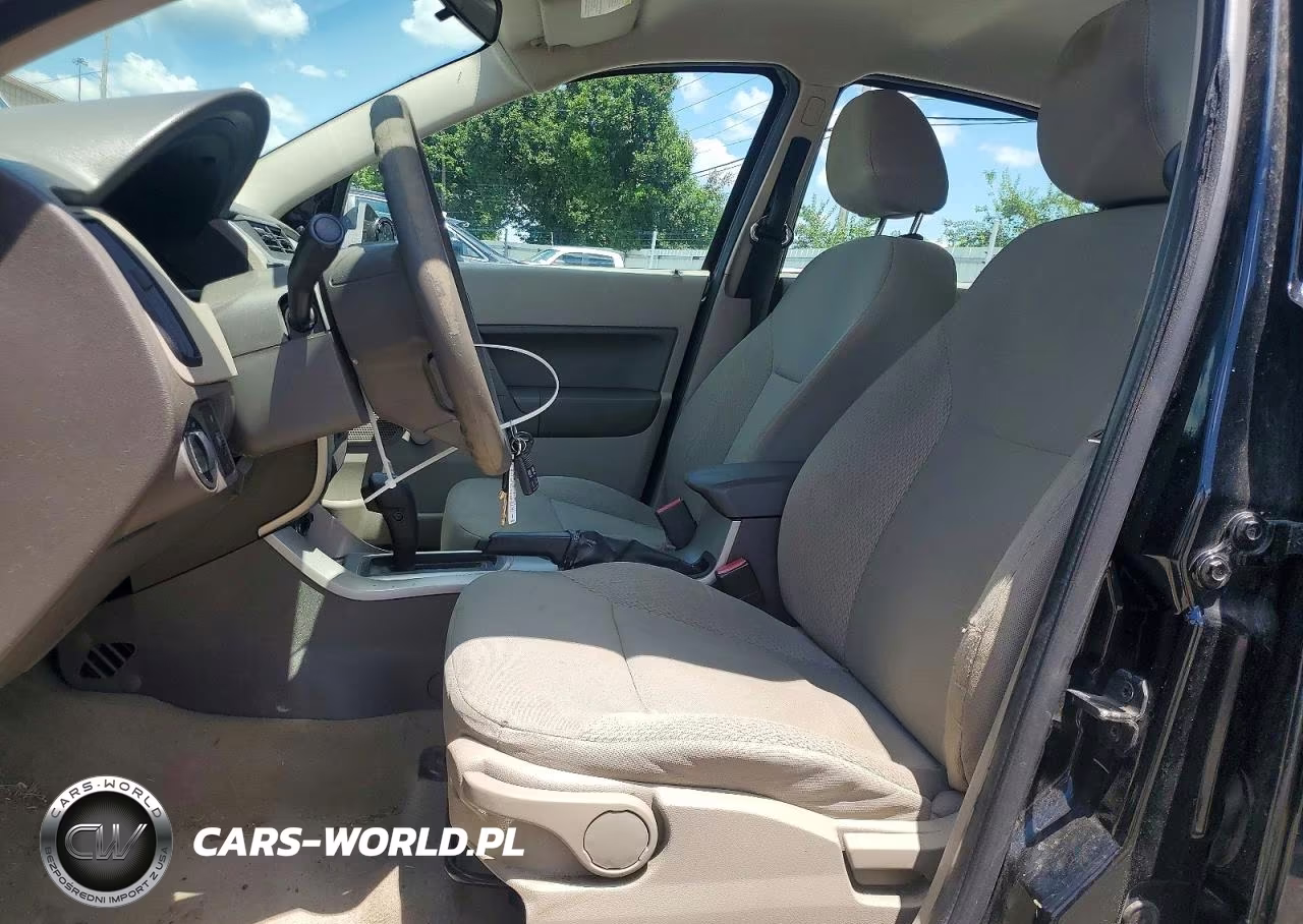 2010 Ford Focus S VIN:1FAHP3EN7AW201757 - 7