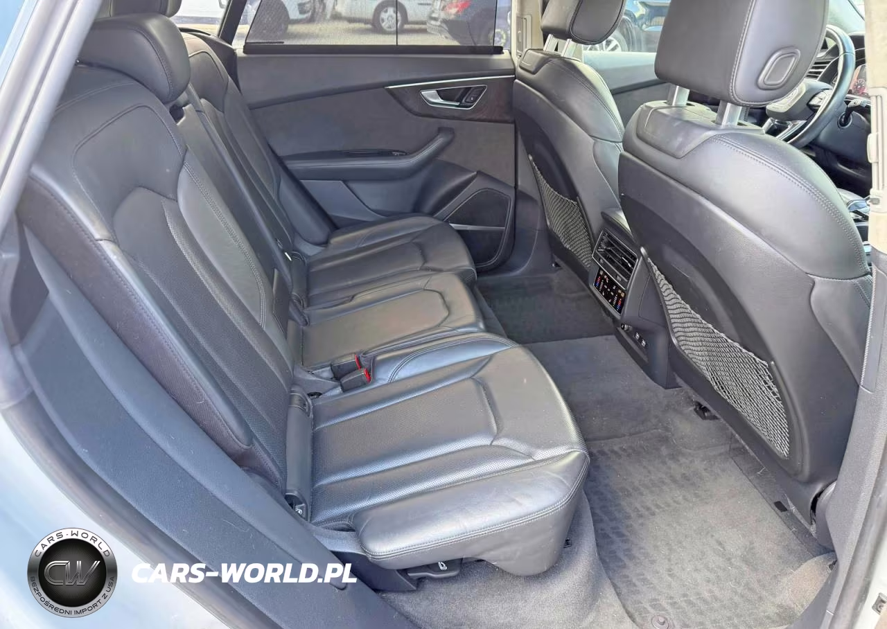 2019 Audi Q8 Prestige S-Line VIN:WA1FVAF12KD034643 - 8
