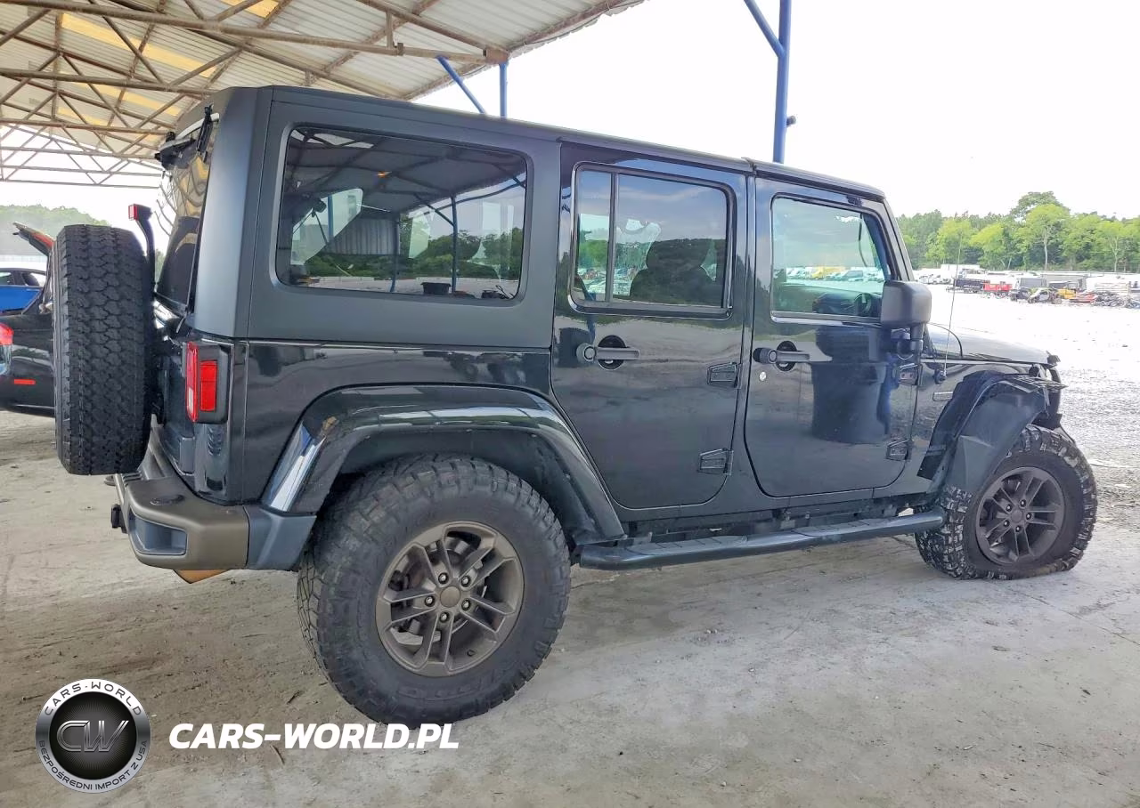 2016 Jeep Wrangler Unlimited Sahara VIN:1C4HJWEG6GL216744 - 3