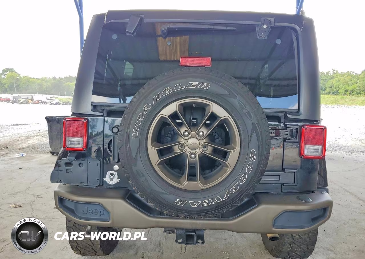 2016 Jeep Wrangler Unlimited Sahara VIN:1C4HJWEG6GL216744 - 6