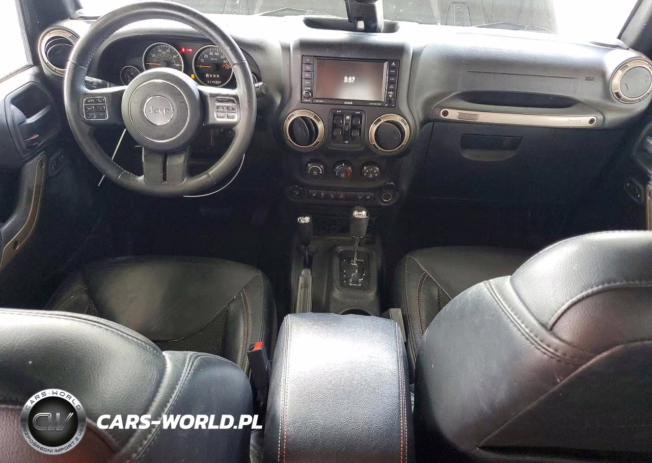 2016 Jeep Wrangler Unlimited Sahara VIN:1C4HJWEG6GL216744 - 8