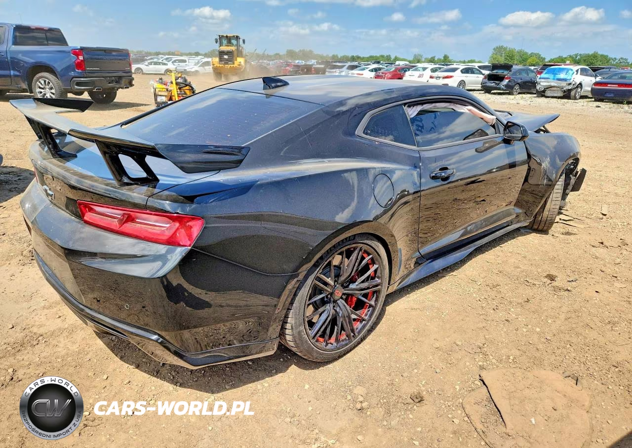 2017 Chevrolet Camaro Zl1 VIN:1G1FJ1R63H0170832 - 3