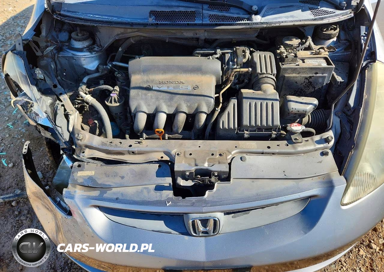 2007 Honda Fit VIN:JHMGD38457S012282 - 12