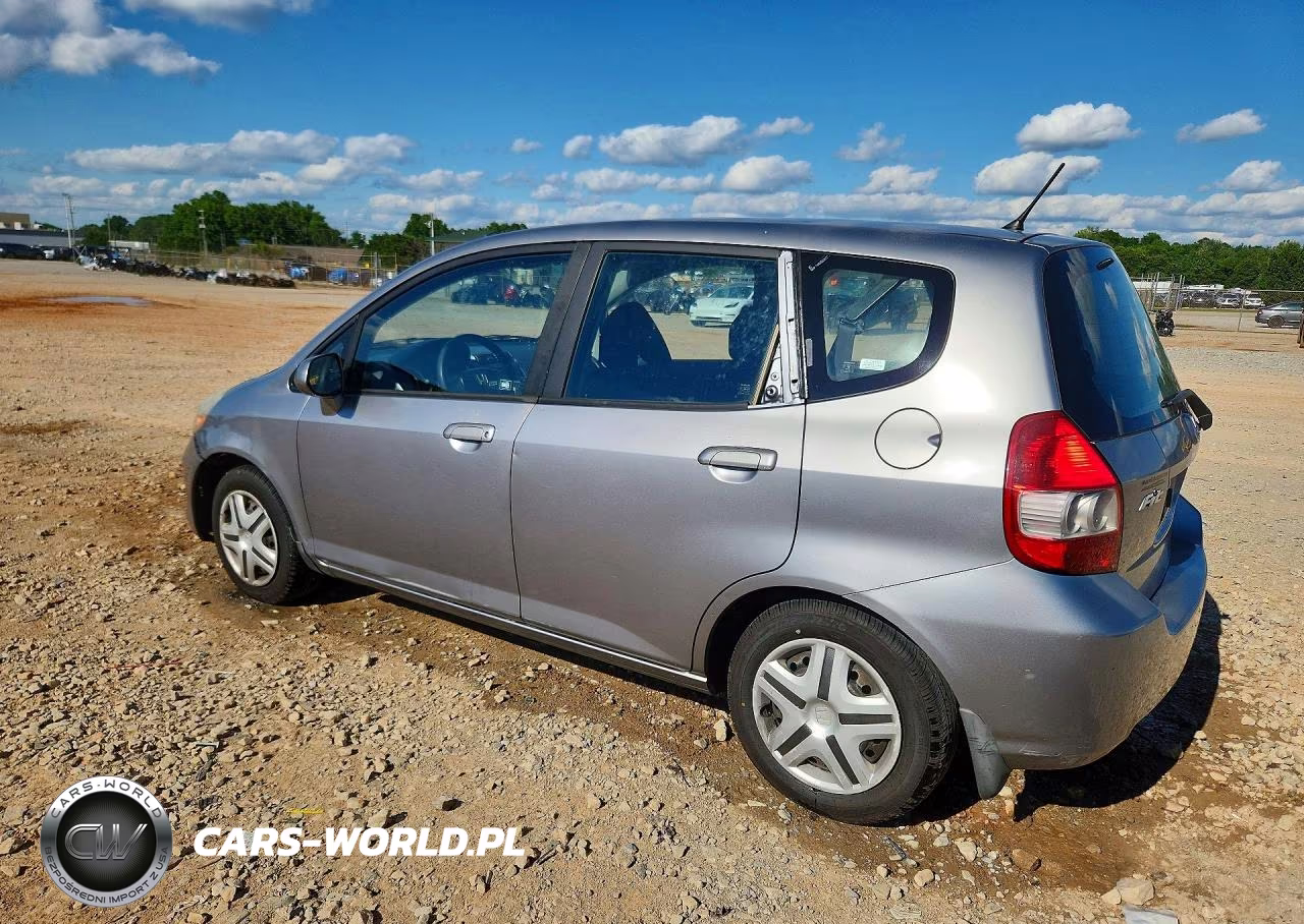 2007 Honda Fit VIN:JHMGD38457S012282 - 2