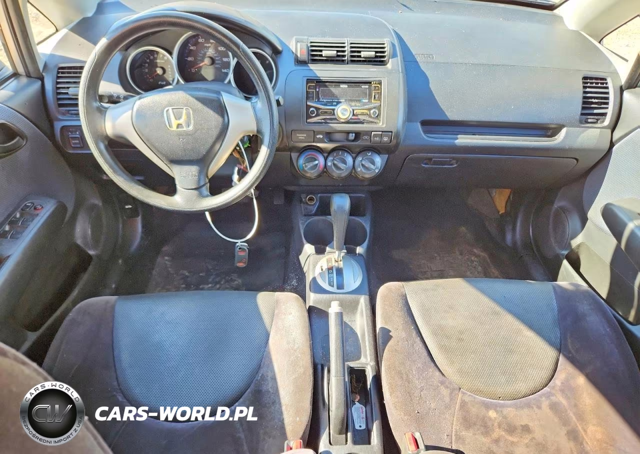 2007 Honda Fit VIN:JHMGD38457S012282 - 8