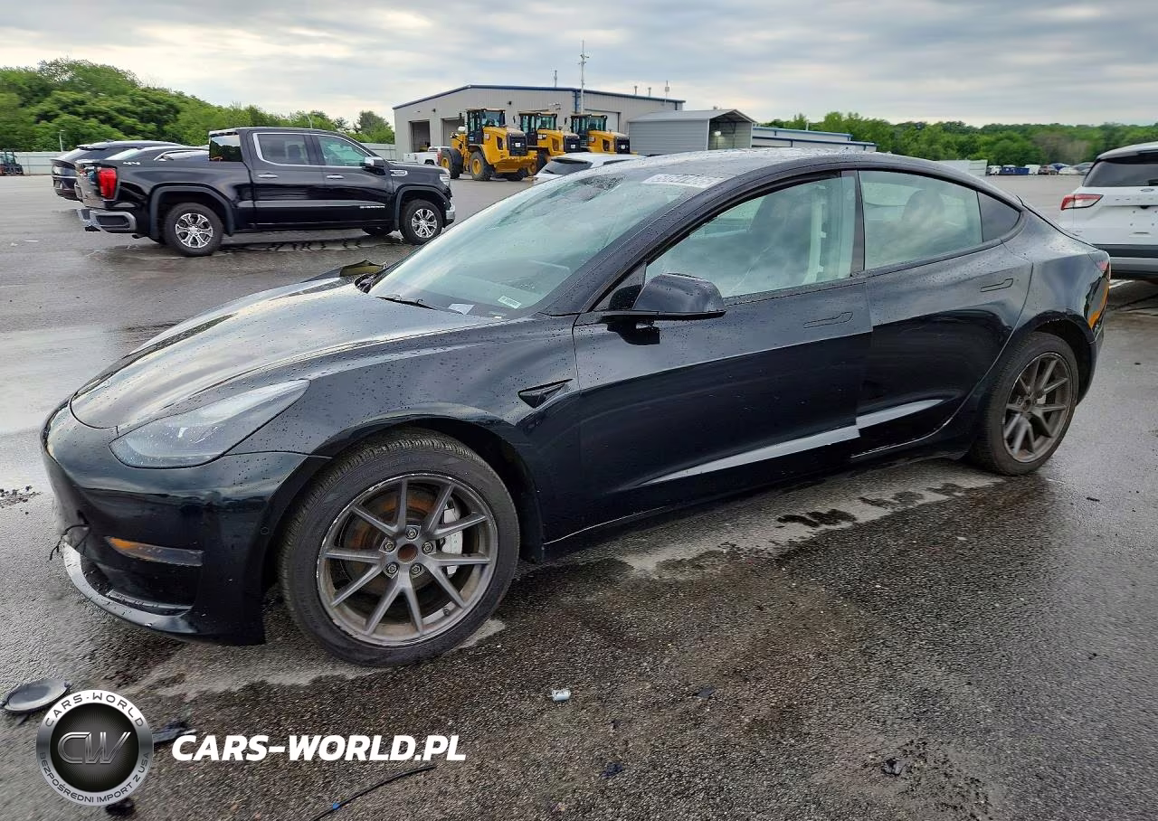 2022 Tesla Model 3 – zdjęcie 1 z 12