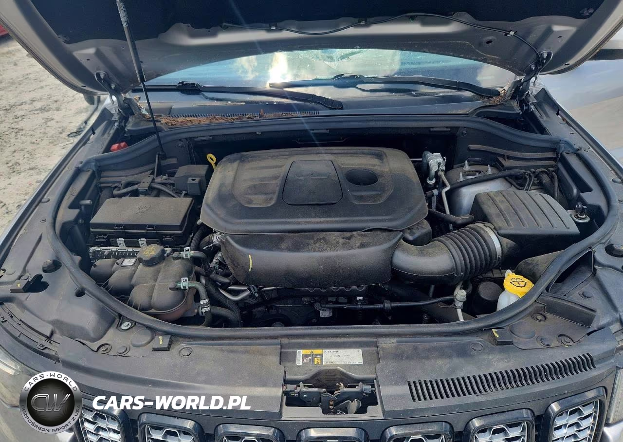 2021 Jeep Grand Cherokee Laredo VIN:1C4RJEAG2MC597993 - 12