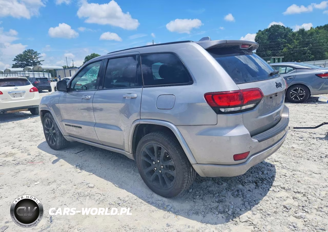 2021 Jeep Grand Cherokee Laredo VIN:1C4RJEAG2MC597993 - 2