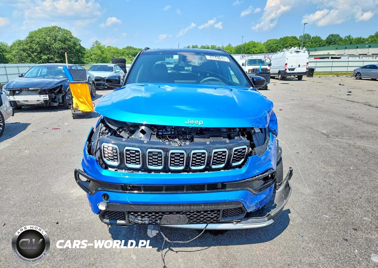 2025 Jeep Compass Limited VIN:3C4NJDCN3ST521494 - 5