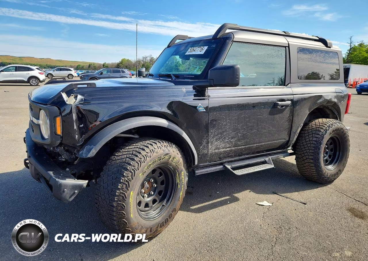 2024 Ford Bronco Black Diamond – zdjęcie 1 z 13