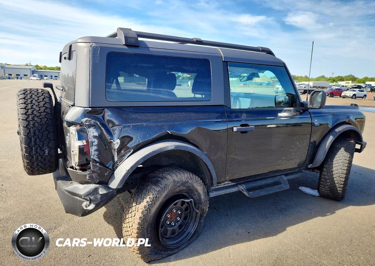 2024 Ford Bronco Black Diamond VIN:1FMDE1AP4RLA94458 - 3