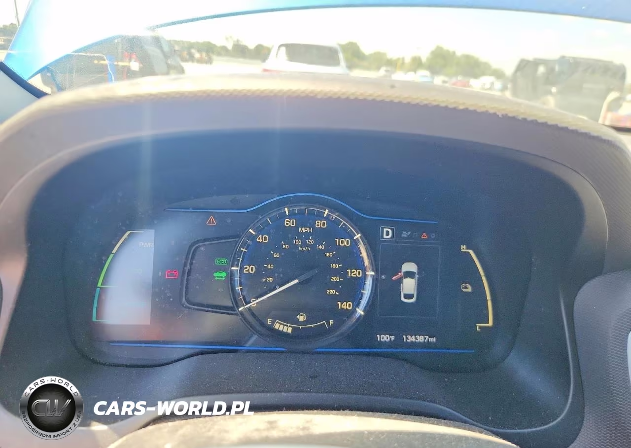 2017 Hyundai Ioniq Blue VIN:KMHC65LC2HU023746 - 9