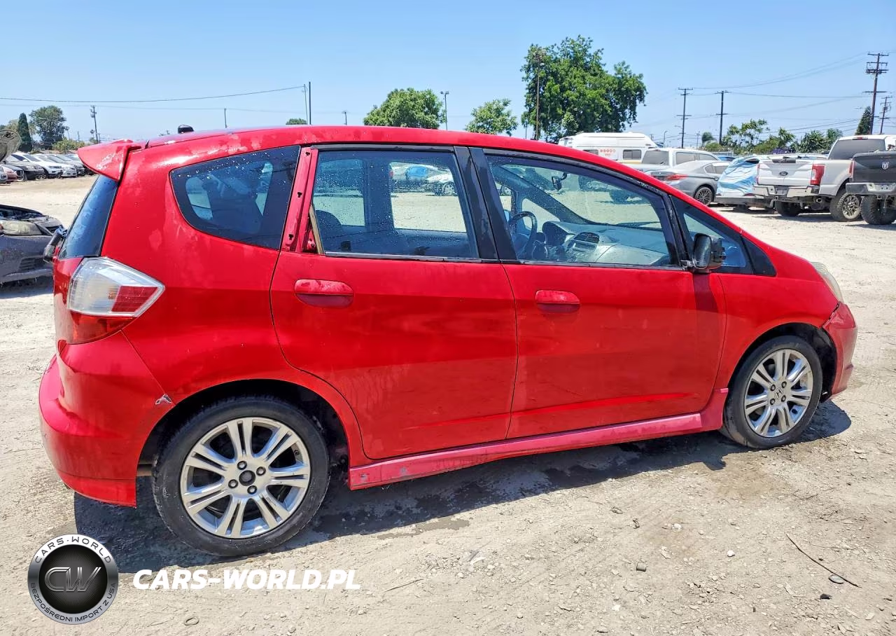 2009 Honda Fit Sport VIN:JHMGE88459S011517 - 3