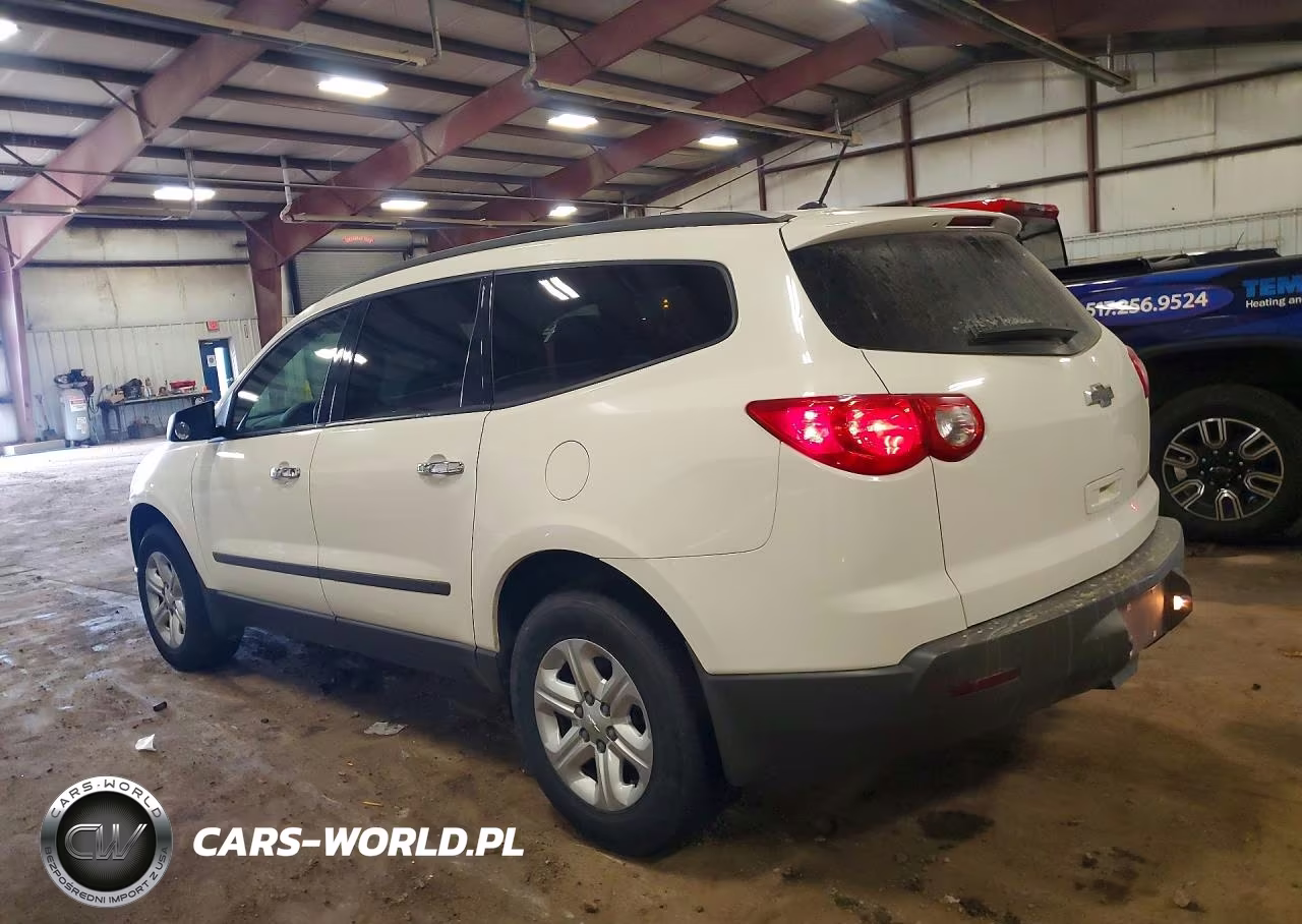 2012 Chevrolet Traverse Ls VIN:1GNKREEDXCJ374502 - 2