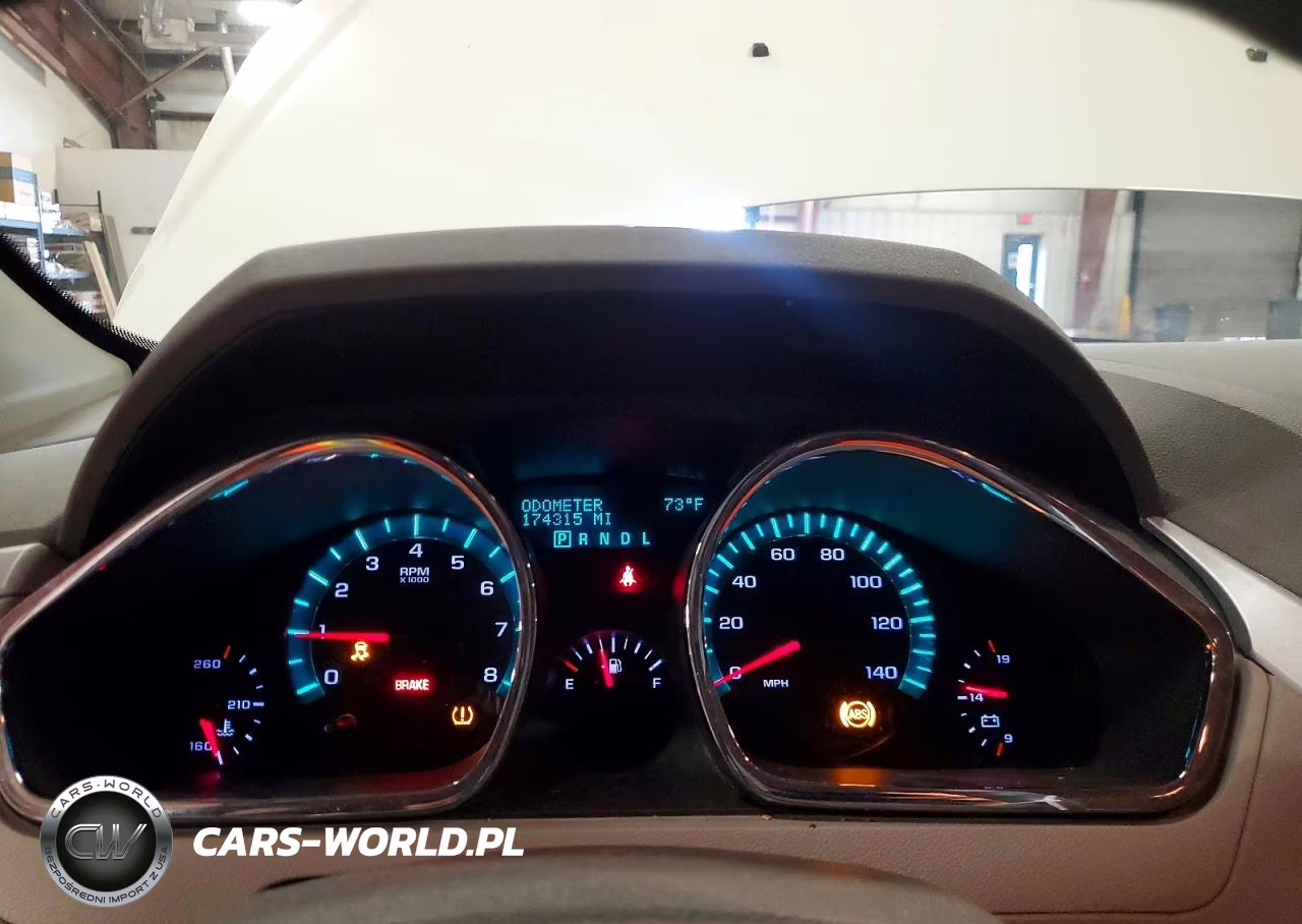 2012 Chevrolet Traverse Ls VIN:1GNKREEDXCJ374502 - 9