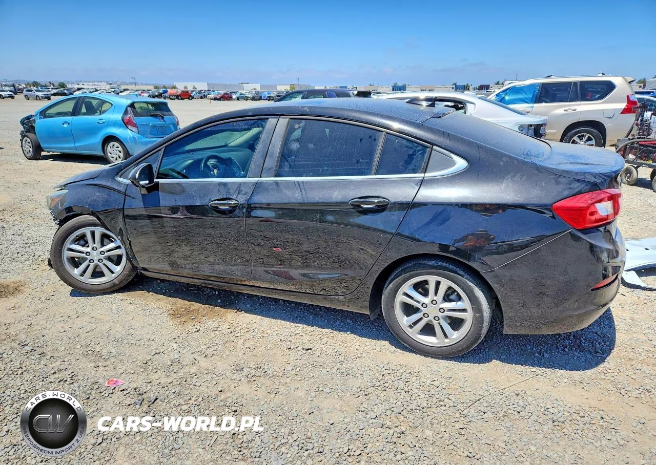 2017 Chevrolet Cruze Lt VIN:1G1BE5SM1H7242332 - 2