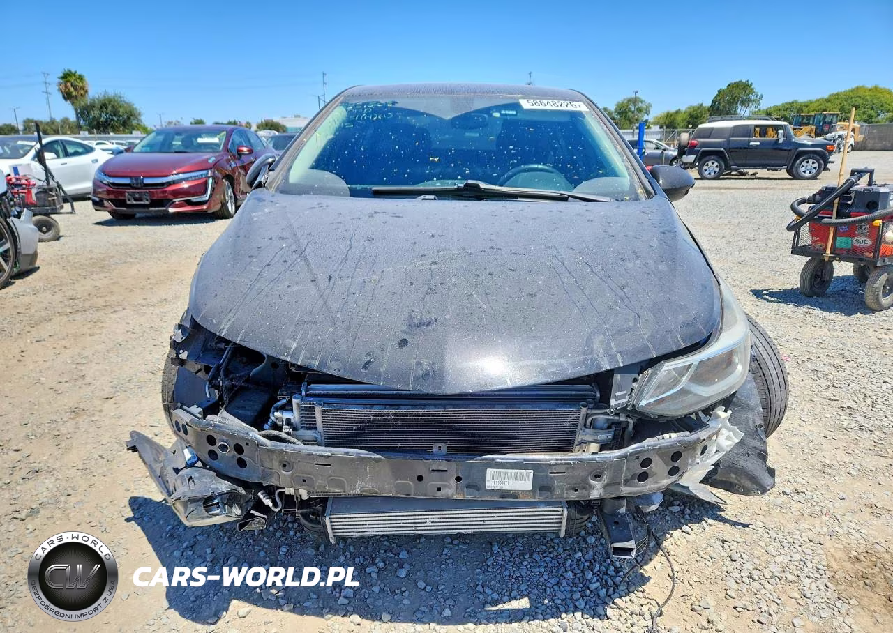 2017 Chevrolet Cruze Lt VIN:1G1BE5SM1H7242332 - 5
