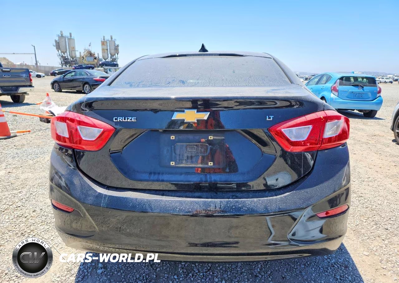 2017 Chevrolet Cruze Lt VIN:1G1BE5SM1H7242332 - 6