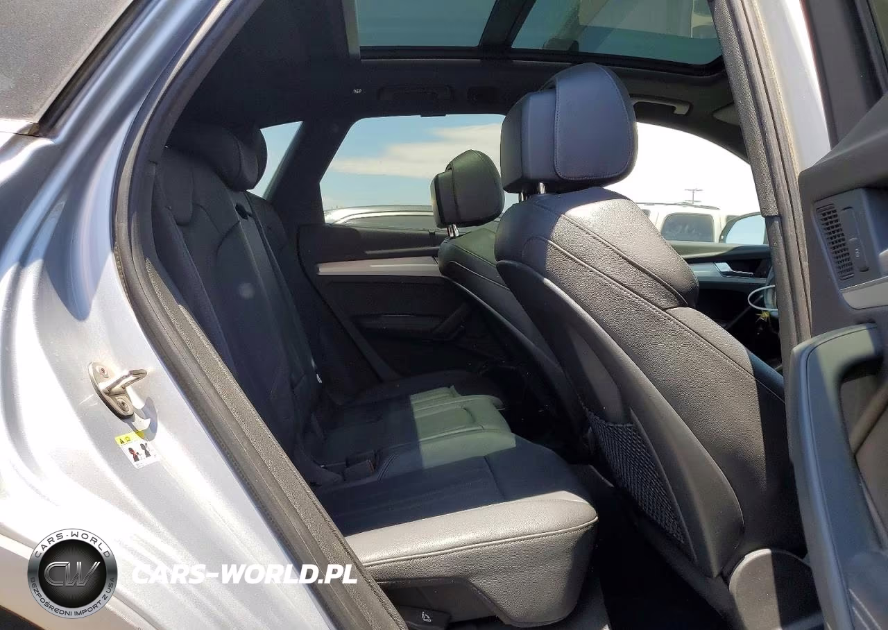 2018 Audi Sq5 VIN:WA1C4BFYXJ2048793 - 11