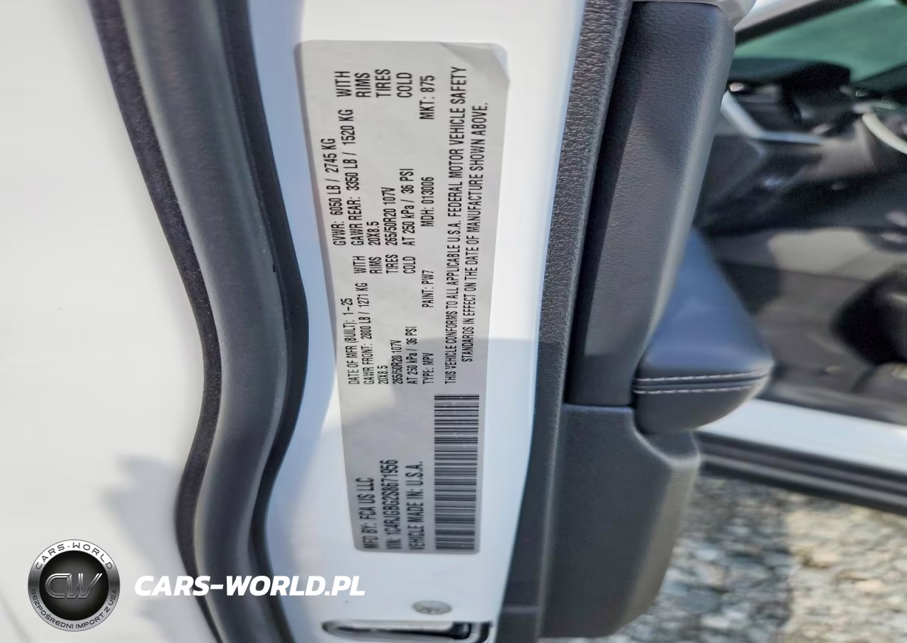 2025 Jeep Grand Cherokee Limited VIN:1C4RJGBG2S8671956 - 13