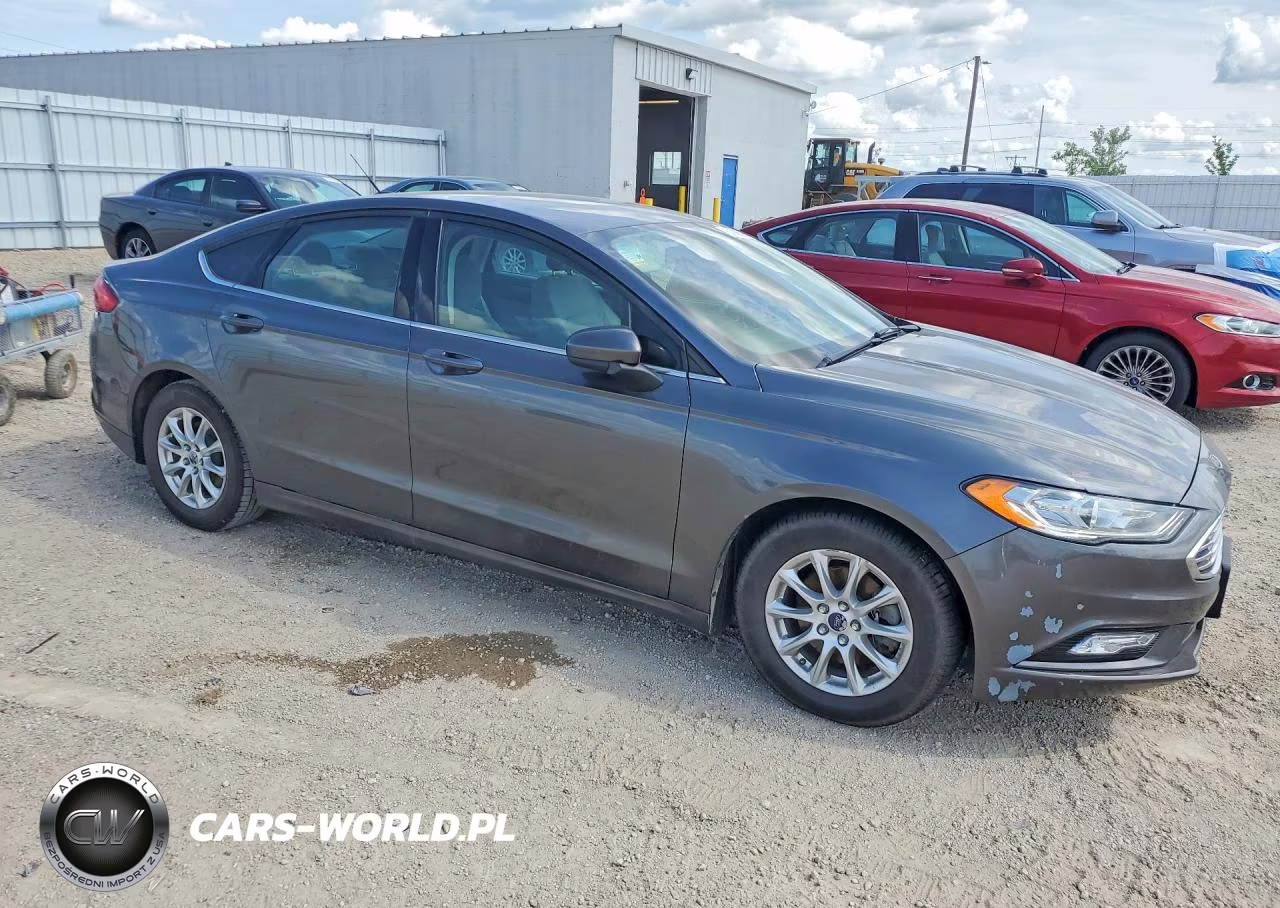 2017 Ford Fusion S VIN:3FA6P0G76HR360609 - 4