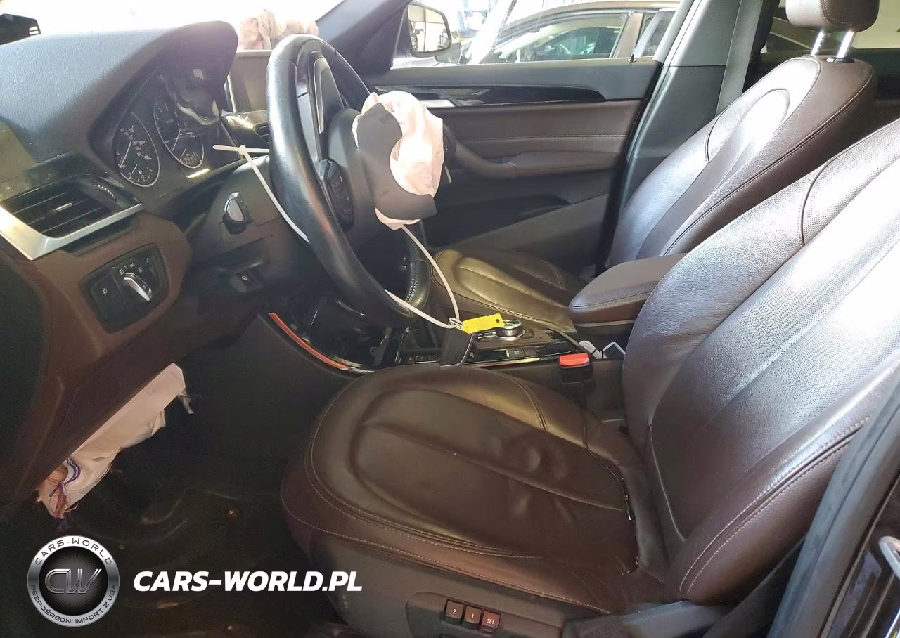 2016 BMW X1 xDrive28I VIN:WBXHT3C33G5F65833 - 7