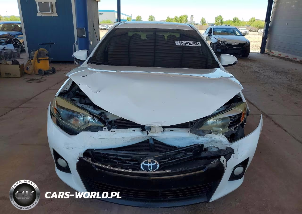 2015 Toyota Corolla S Plus VIN:5YFBURHE3FP239509 - 5