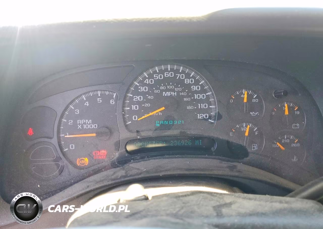 2005 GMC New Sierra K1500 VIN:2GTEK13T451219843 - 9