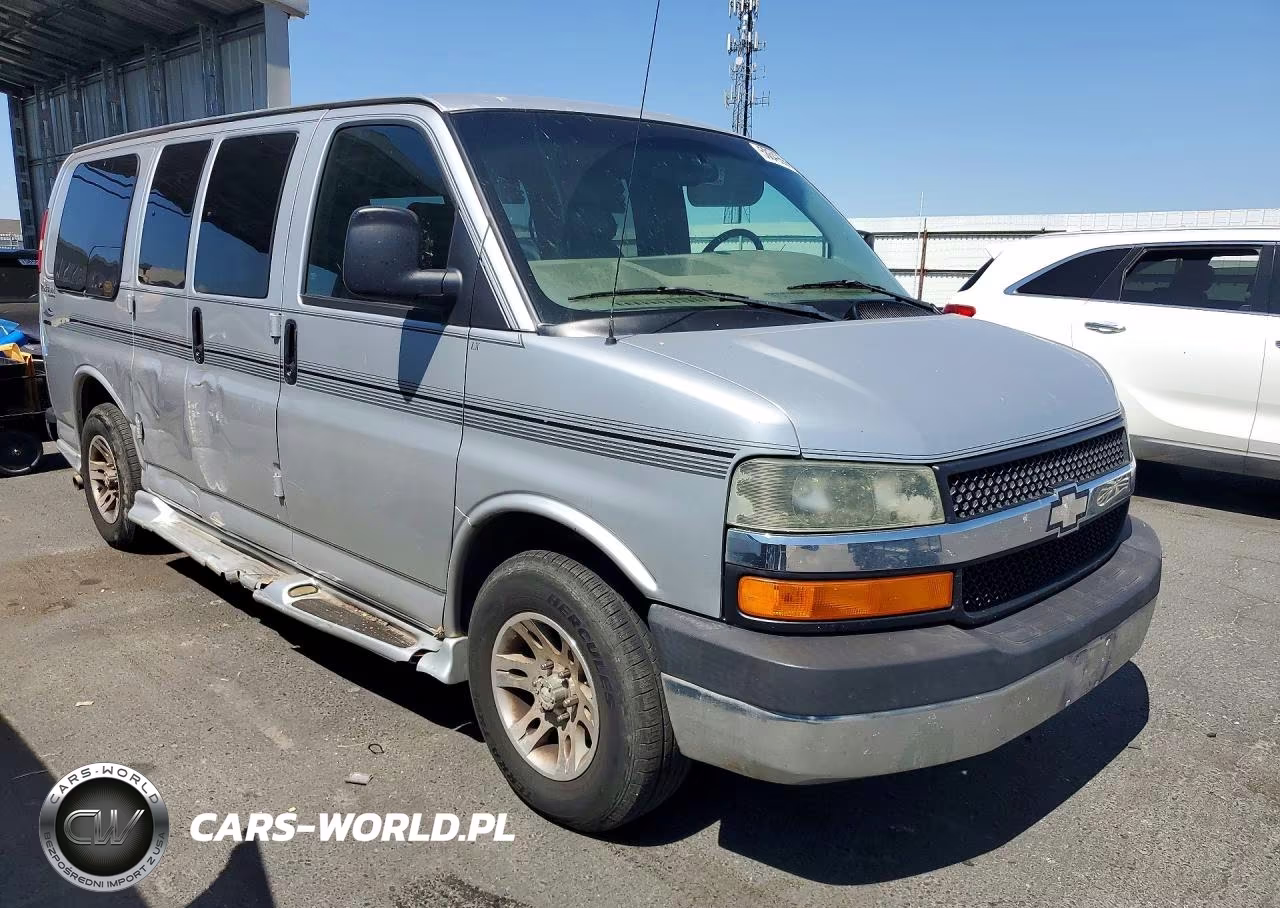 2004 Chevrolet Express G1500 VIN:1GBFG15T041169518 - 4