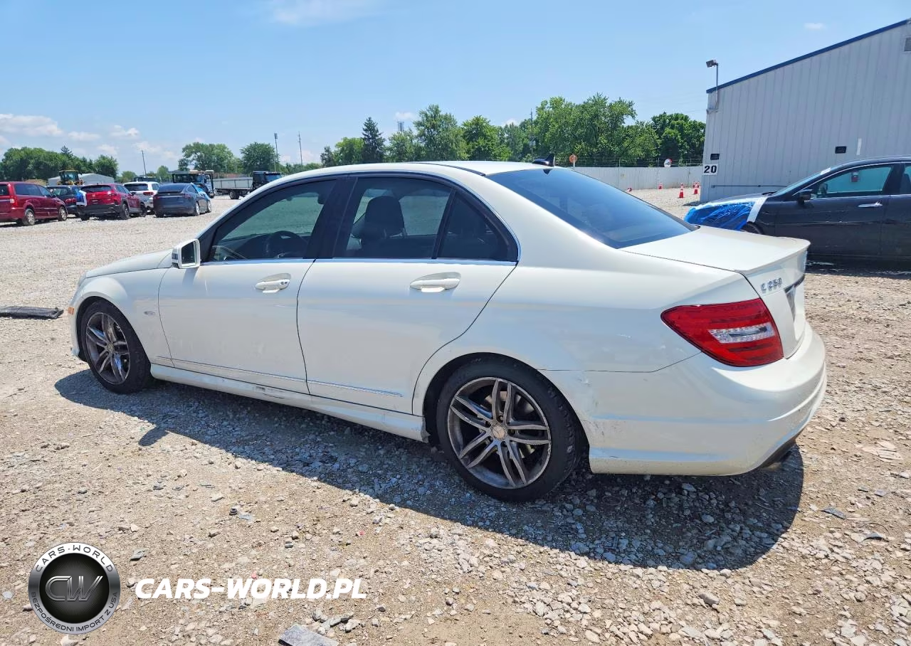 2012 Mercedes-Benz C 250 VIN:WDDGF4HB4CA721226 - 2