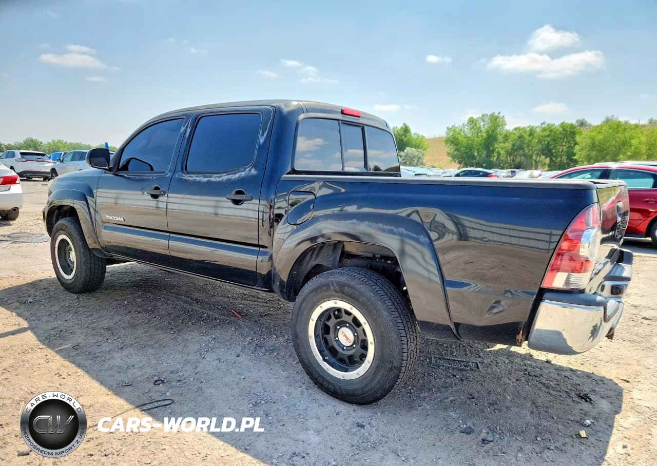 2013 Toyota Tacoma Double Cab VIN:3TMLU4EN8DM109953 - 2