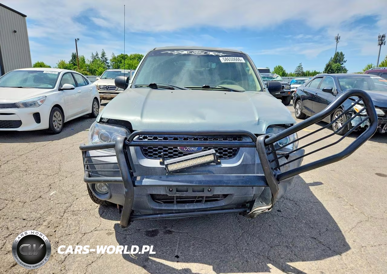 2005 Ford Escape Xlt VIN:1FMYU93195KA74489 - 5