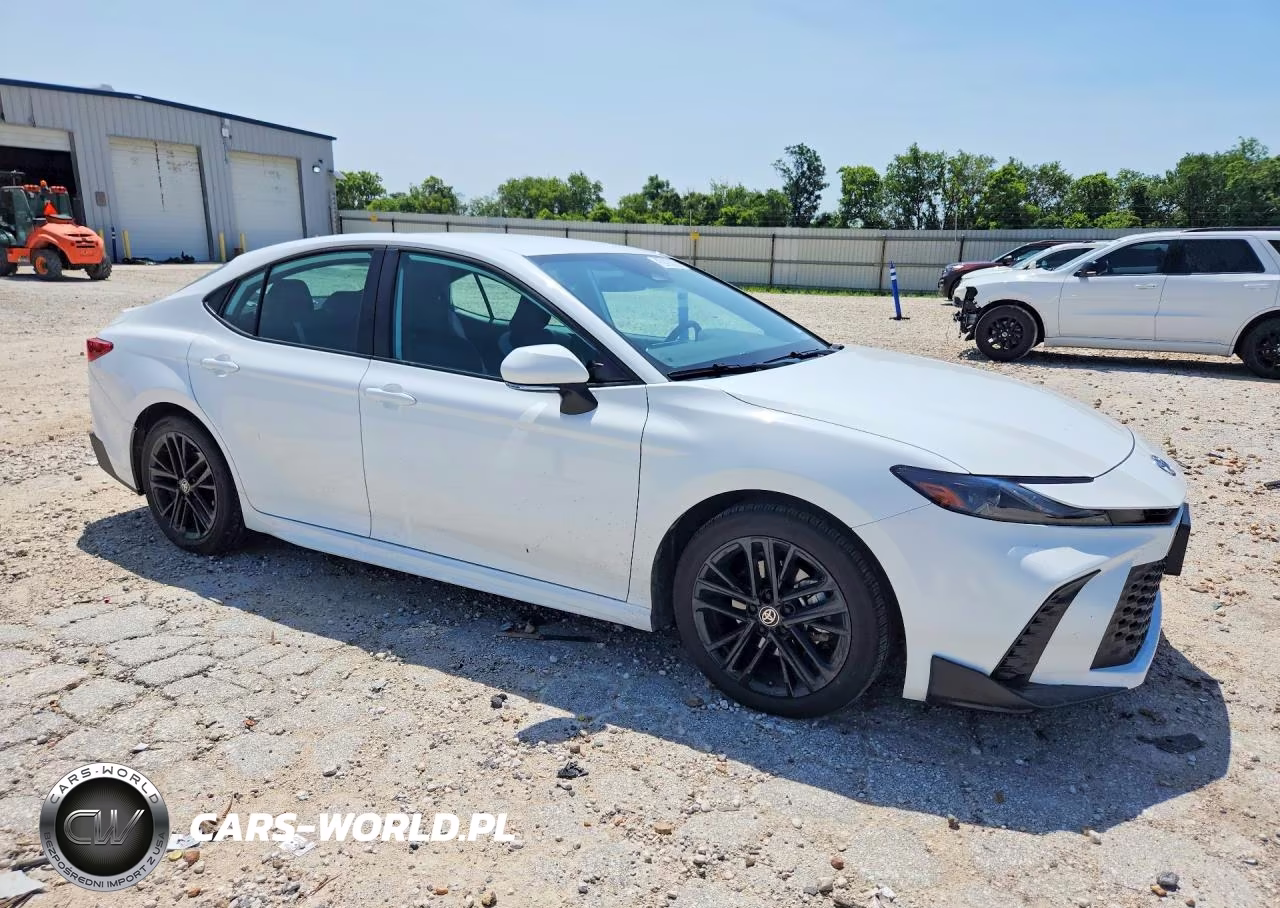 2026 Toyota Camry Se VIN:4T1DAACK2TU255470 - 4