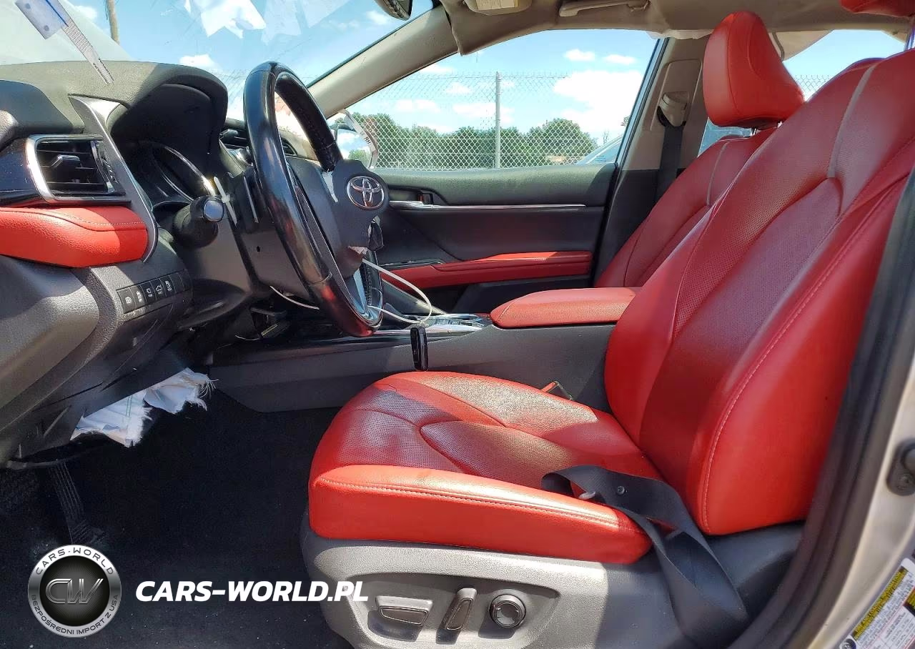 2020 Toyota Camry VIN:4T1K61AK9LU371762 - 7